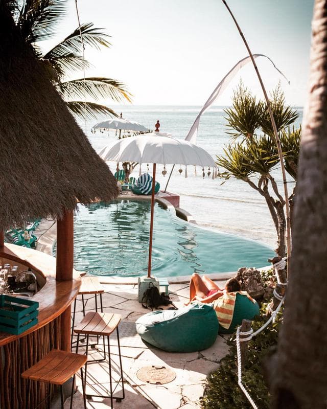 Le Pirate Beach Club, Ceningan Island