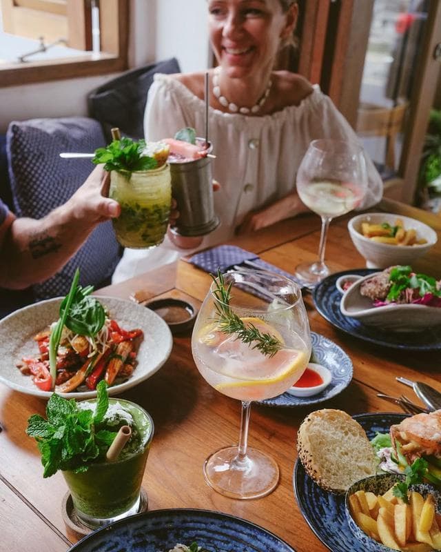 IBU SUSU Bar & Kitchen