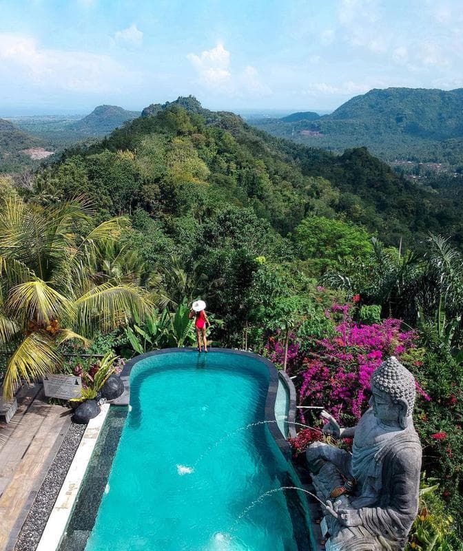 The Monkey Bar at Bella Kita