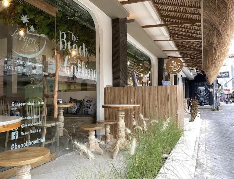 Beach Bowl Bali Kuta