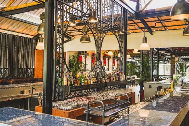 Gloriam Grills & Glamour