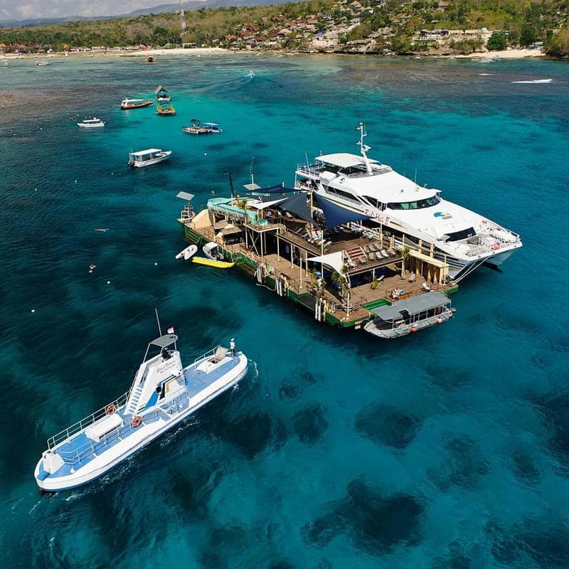 Take A Day Cruise To Lembongan Island