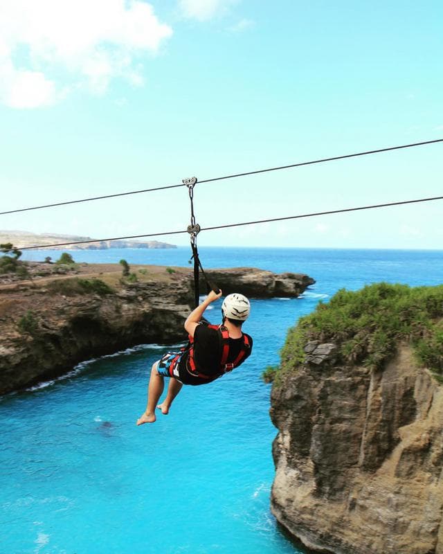 Zip-Lining In Nusa Lembongan