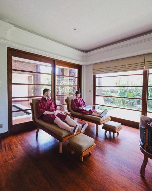 Get a Couple Massage