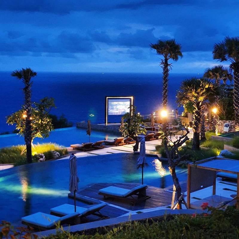 a Starry Night Romance : a cinematic experience under the Stars