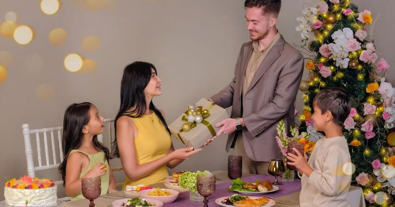 GRAND CHRISTMAS BRUNCH