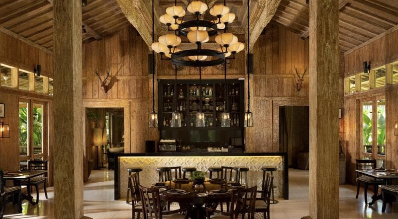 Kayumanis Resto Jimbaran