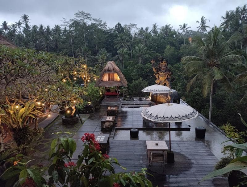 Kepitu Restaurant At The Kayon Resort