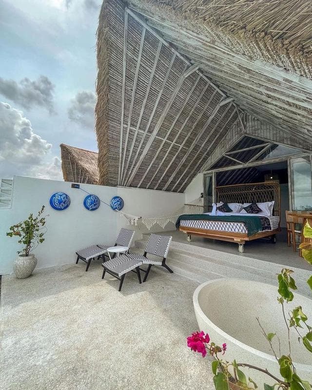 Woywoy Escape Samu (Adults Only)