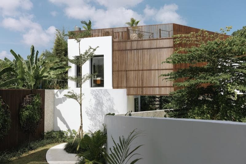 A Luxe Getaway in Pererenan: Inside The River Villa by BREIG