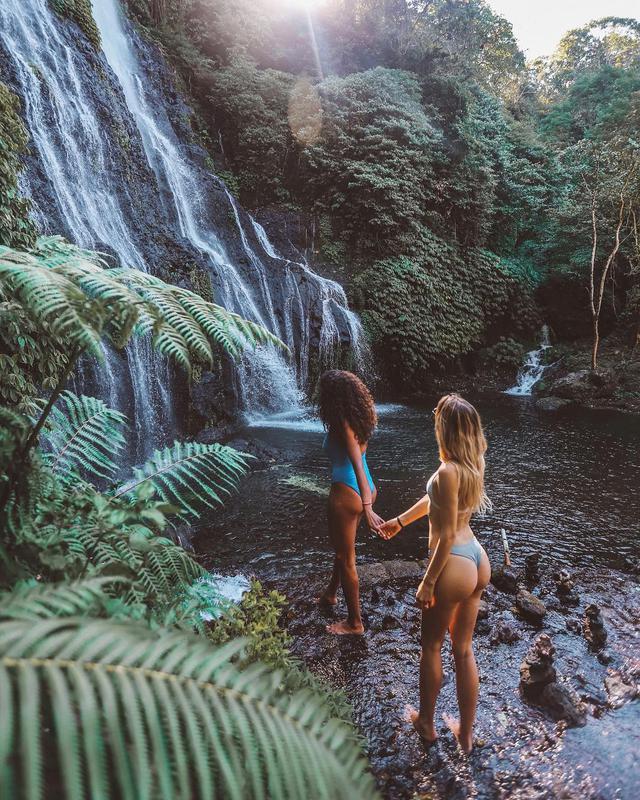 Go Chasing Waterfalls - Photo by @girlborntotravel