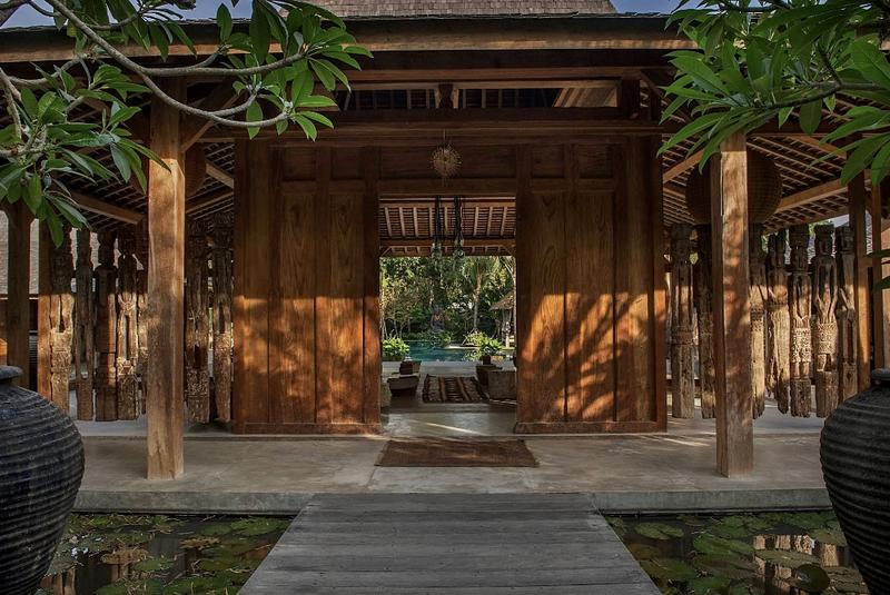 Hidden Garden Christmas Feast at Blue Karma Village - Photo by @hiiragifusion