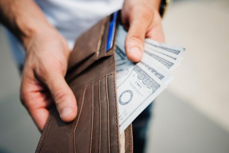 Exchange Your Money - Photo by rawpixelcom Pexels