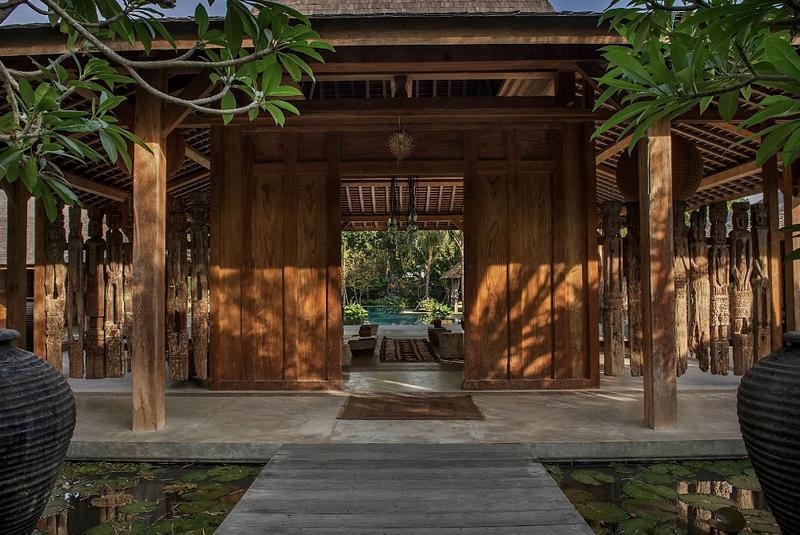 Blue Karma Village - Photo by @hiiragifusion